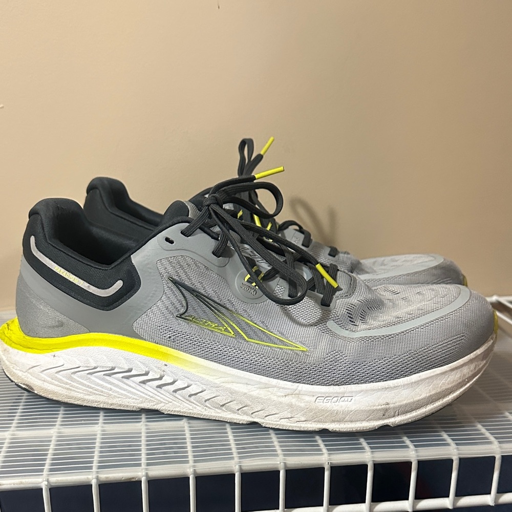 Altra Men's Paradigm 7